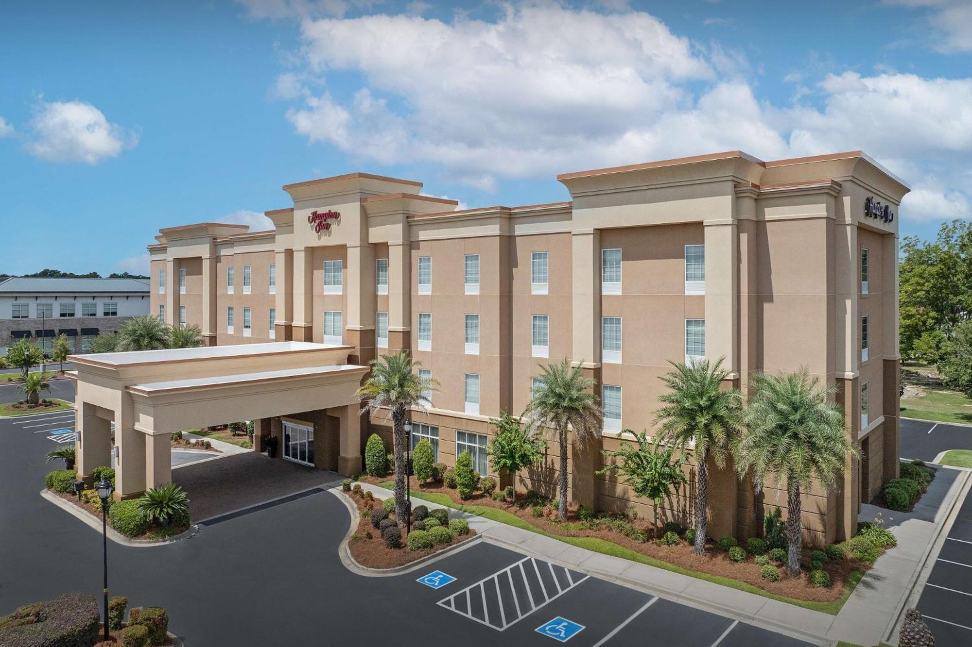 Hampton Inn Statesboro Exterior photo